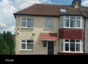Double Rooms in Shared Home